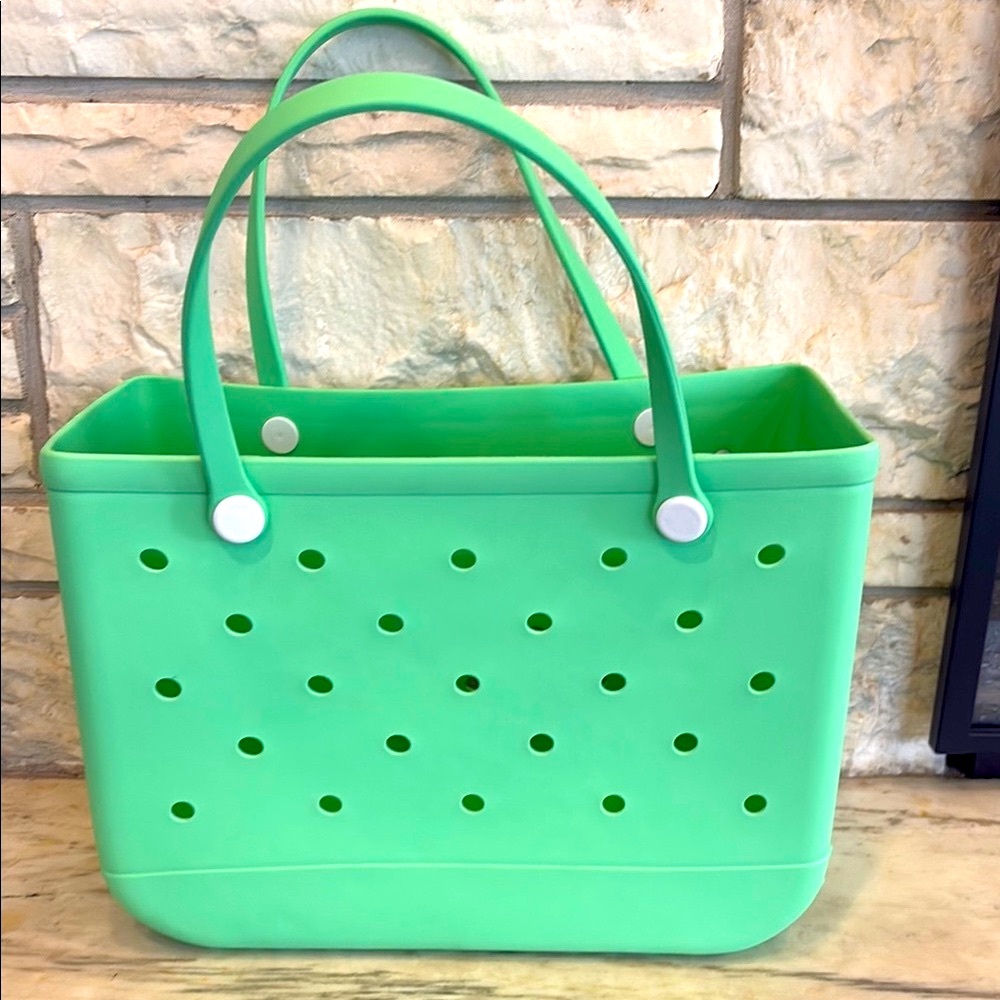 Stylish Green Tote Bag